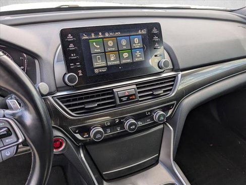 Used 2020 Honda Accord Sport image 12