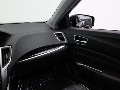 Used 2018 Acura TLX V6 w/ Technology Package FWD image 33
