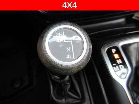 Used 2021 Jeep Gladiator Sport AWD/4WD image 28