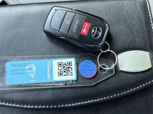 Used 2026 Toyota Tundra Limited w/ Power Package image 27