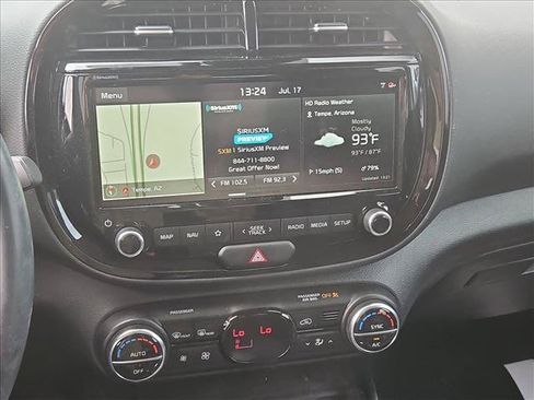 Used 2020 Kia Soul EX w/ Option Group 015 FWD image 17