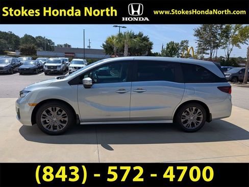 Certified 2026 Honda Odyssey EX-L image 11