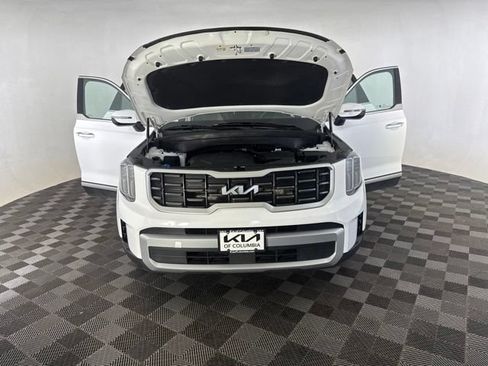 Certified 2025 Kia Telluride S FWD image 13