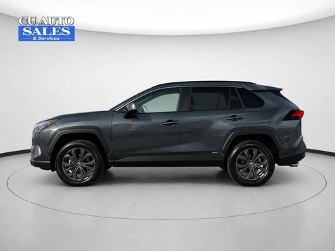 Used 2023 Toyota RAV4 XLE Premium AWD/4WD image 4