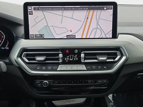 Used 2025 BMW X4 xDrive30i image 23