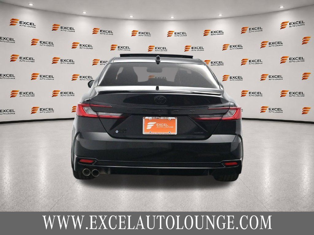 Used 2025 Toyota Camry XSE w/ Premium Plus Package AWD/4WD image 4