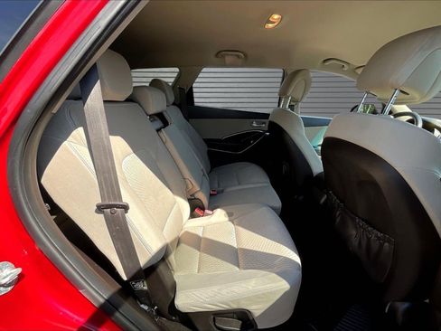 Used 2015 Hyundai Santa Fe GLS AWD/4WD image 24