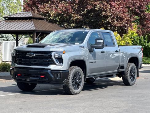 New 2026 Chevrolet Silverado 3500 LT w/ Trail Boss Package AWD/4WD image 8