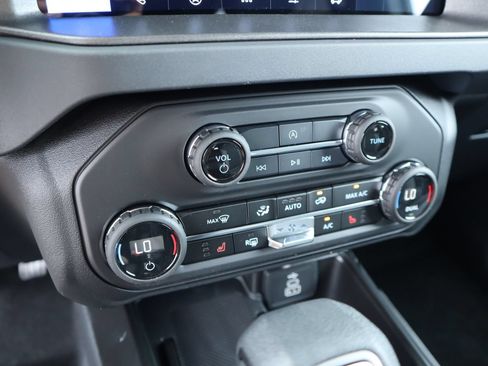 New 2026 Ford Bronco Big Bend AWD/4WD image 7