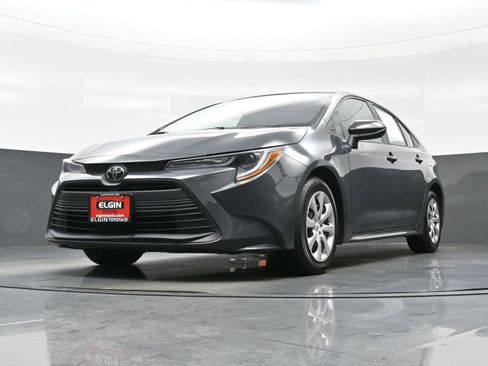 Used 2024 Toyota Corolla LE image 26