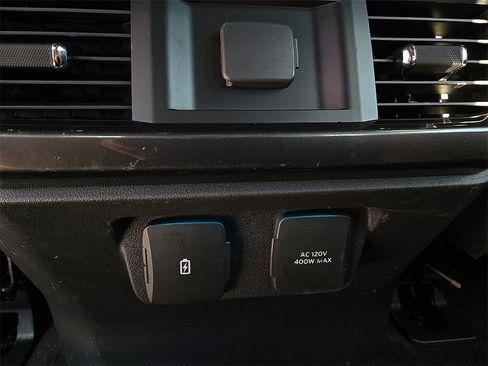 Used 2022 Ford F150 XLT w/ Equipment Group 302A High image 9