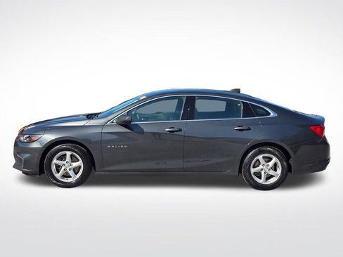 Used 2018 Chevrolet Malibu LS w/ LPO, Convenience Package 1 FWD image 13