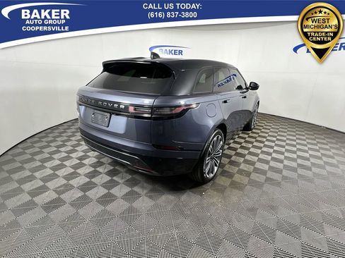 Used 2024 Land Rover Range Rover Velar Dynamic HSE image 9
