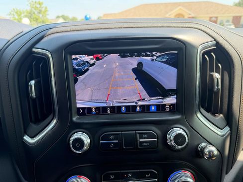 Used 2020 GMC Sierra 2500 AT4 w/ AT4 Premium Package AWD/4WD image 33
