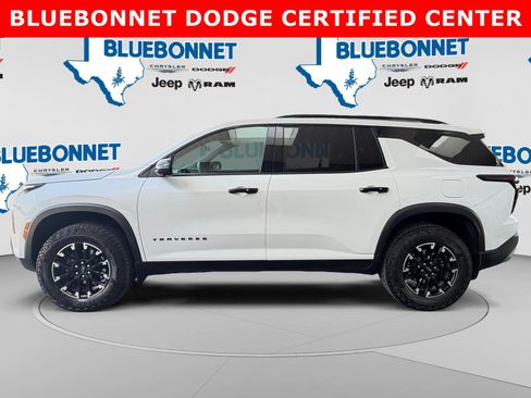 Used 2024 Chevrolet Traverse Z71 AWD/4WD image 8