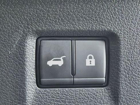 Used 2023 INFINITI QX60 Luxe w/ Cargo Package FWD image 31