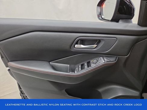 Used 2025 Nissan Rogue SV AWD/4WD image 20