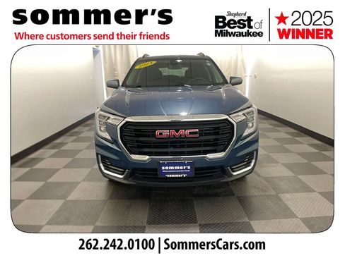 Used 2024 GMC Terrain SLE w/ Driver Convenience Package AWD/4WD image 8