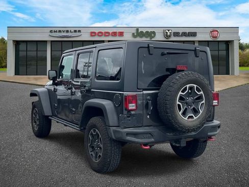 Used 2017 Jeep Wrangler Unlimited Rubicon AWD/4WD image 5