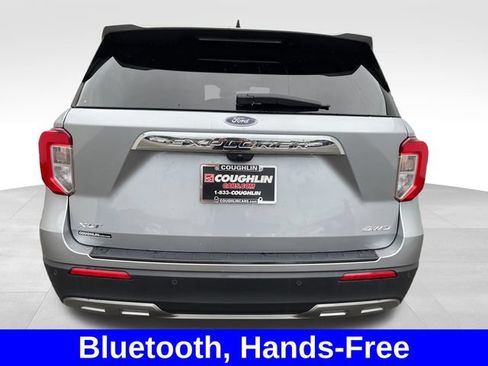 Used 2023 Ford Explorer XLT w/ Equipment Group 202A AWD/4WD image 4