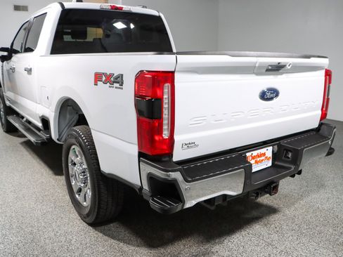 Used 2023 Ford F250 Lariat w/ Tow Technology Package AWD/4WD image 9