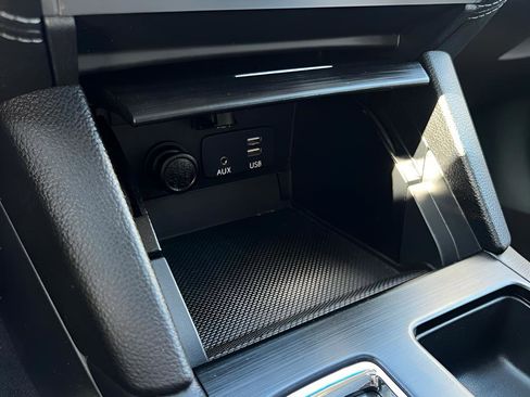 Used 2018 Subaru Outback 3.6R Limited image 57