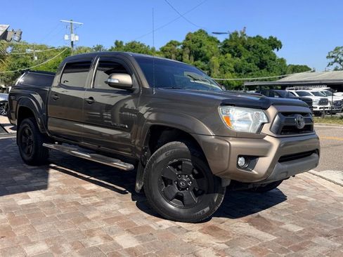 Used 2013 Toyota Tacoma 4x4 Double Cab w/ TRD Sport Pkg image 3