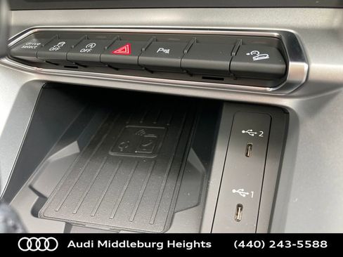 Certified 2025 Audi Q3 2.0T Premium image 43
