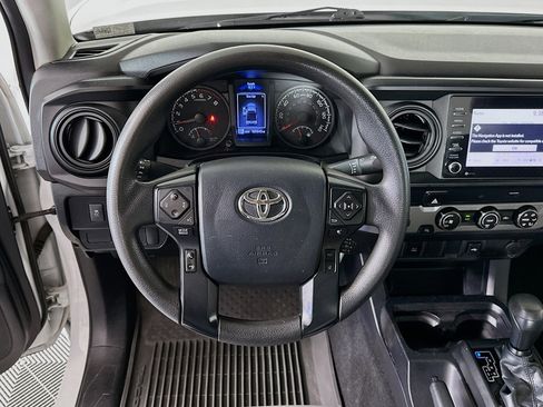 Used 2020 Toyota Tacoma SR image 17