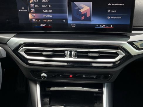 Used 2024 BMW 230i xDrive Coupe w/ Premium Package image 17