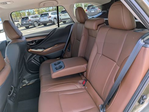 Used 2025 Subaru Outback Touring XT image 14