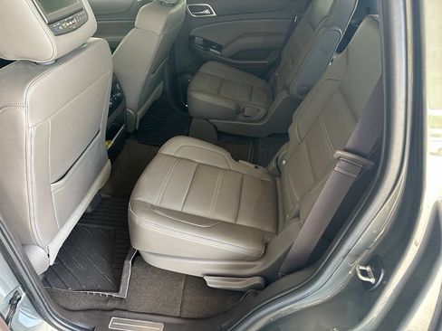 Used 2018 GMC Yukon Denali w/ Enhanced Security Package AWD/4WD image 29