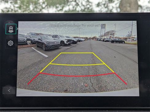 Used 2025 Kia Sorento S w/ Panoramic Sunroof Package image 21