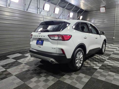 Used 2021 Ford Escape SE w/ Convenience Package image 5