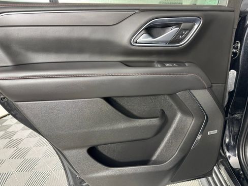 Used 2022 Chevrolet Tahoe RST w/ Luxury Package image 27