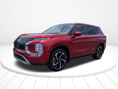 Used 2023 Mitsubishi Outlander SE FWD image 7
