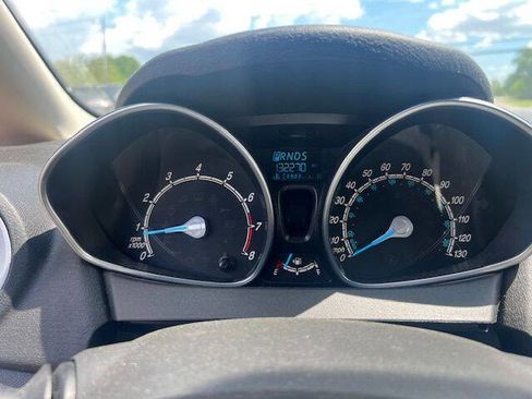 Used 2014 Ford Fiesta SE FWD image 13