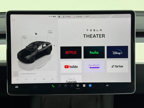 Used 2023 Tesla Model Y Long Range image 35