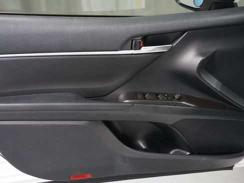 Certified 2021 Toyota Camry SE image 27