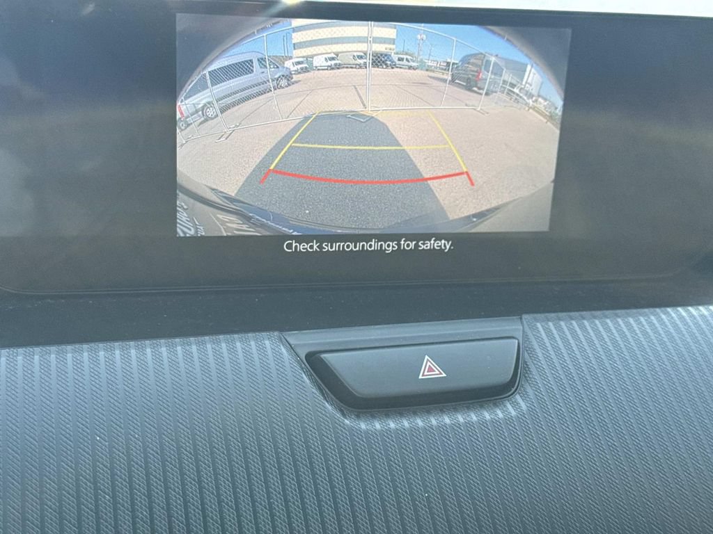 Used 2025 MAZDA CX-90 3.3 Turbo w/ Select Package AWD/4WD image 26