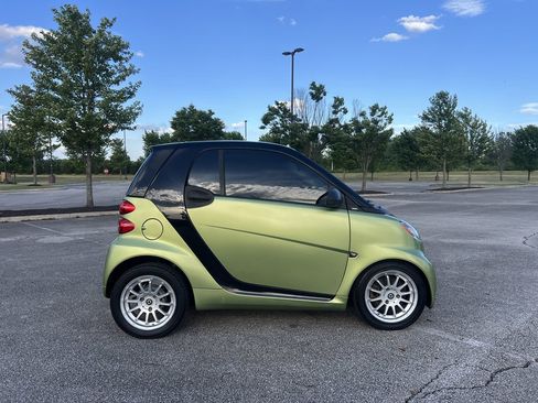 Used 2012 smart fortwo pure image 6