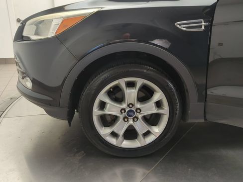 Used 2015 Ford Escape Titanium AWD/4WD image 2