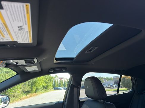 New 2026 Buick Envista Sport Touring w/ Convenience I Package FWD image 9