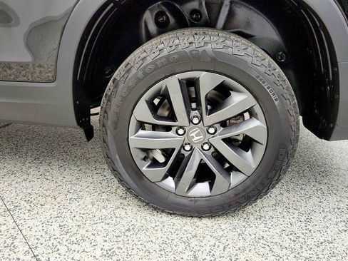 Used 2023 Honda Ridgeline Sport image 9