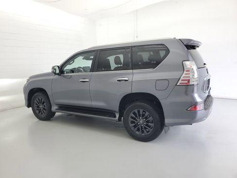 Used 2023 Lexus GX 460 Premium w/ Premium Package AWD/4WD image 7