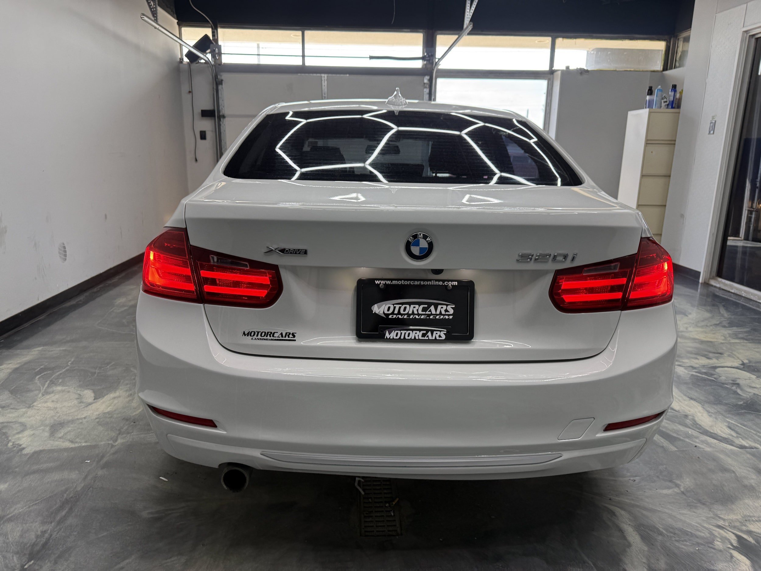 Used 2014 BMW 320i xDrive Sedan AWD/4WD image 8