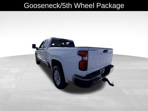 Certified 2023 Chevrolet Silverado 3500 LT w/ Convenience Package image 5