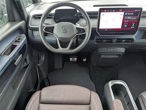 New 2025 Volkswagen ID. Buzz Pro S image 6
