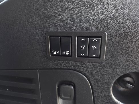 Used 2020 Chevrolet Tahoe Premier w/ RST 6.2L Performance Edition image 37