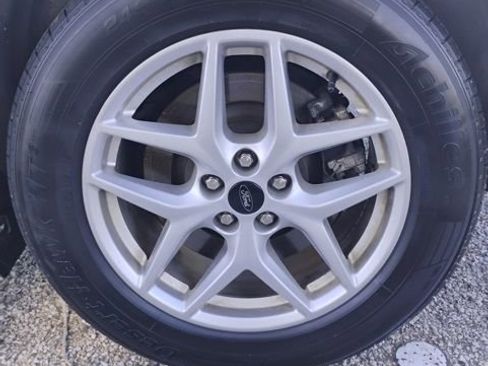 Certified 2023 Ford Edge SEL image 35